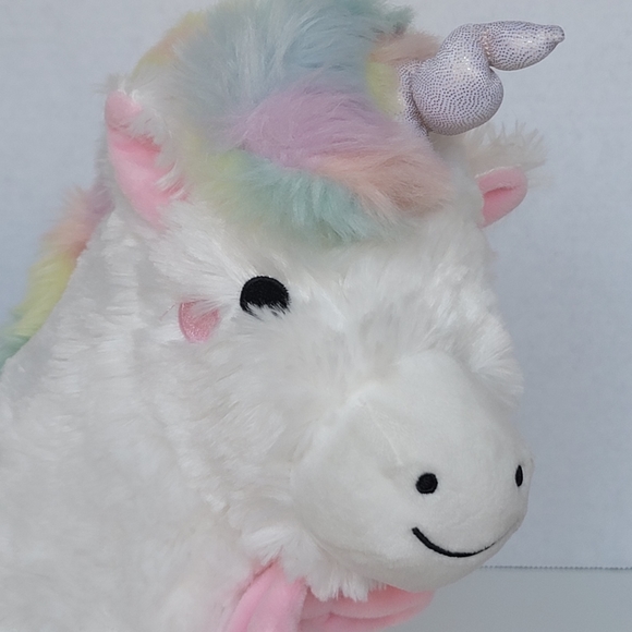 FAO Schwarz Unicorn Rainbow Colors LED Glow Lights and Sound Stuffed Plush Toy - Picture 11 of 17